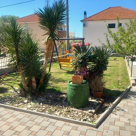 Apartmani Goga Biograd Na Moru Bagian luar foto