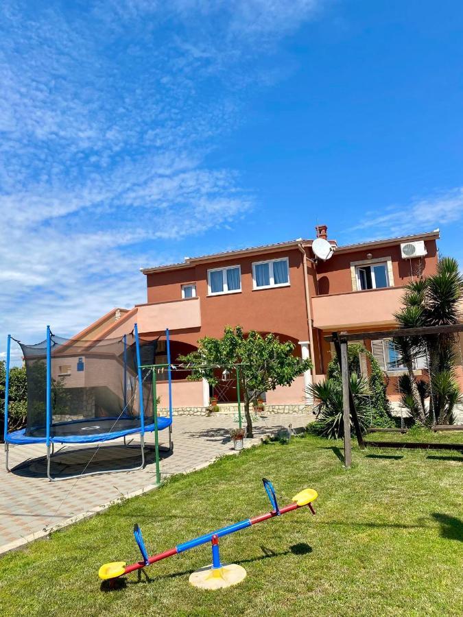 Apartmani Goga Biograd Na Moru Bagian luar foto