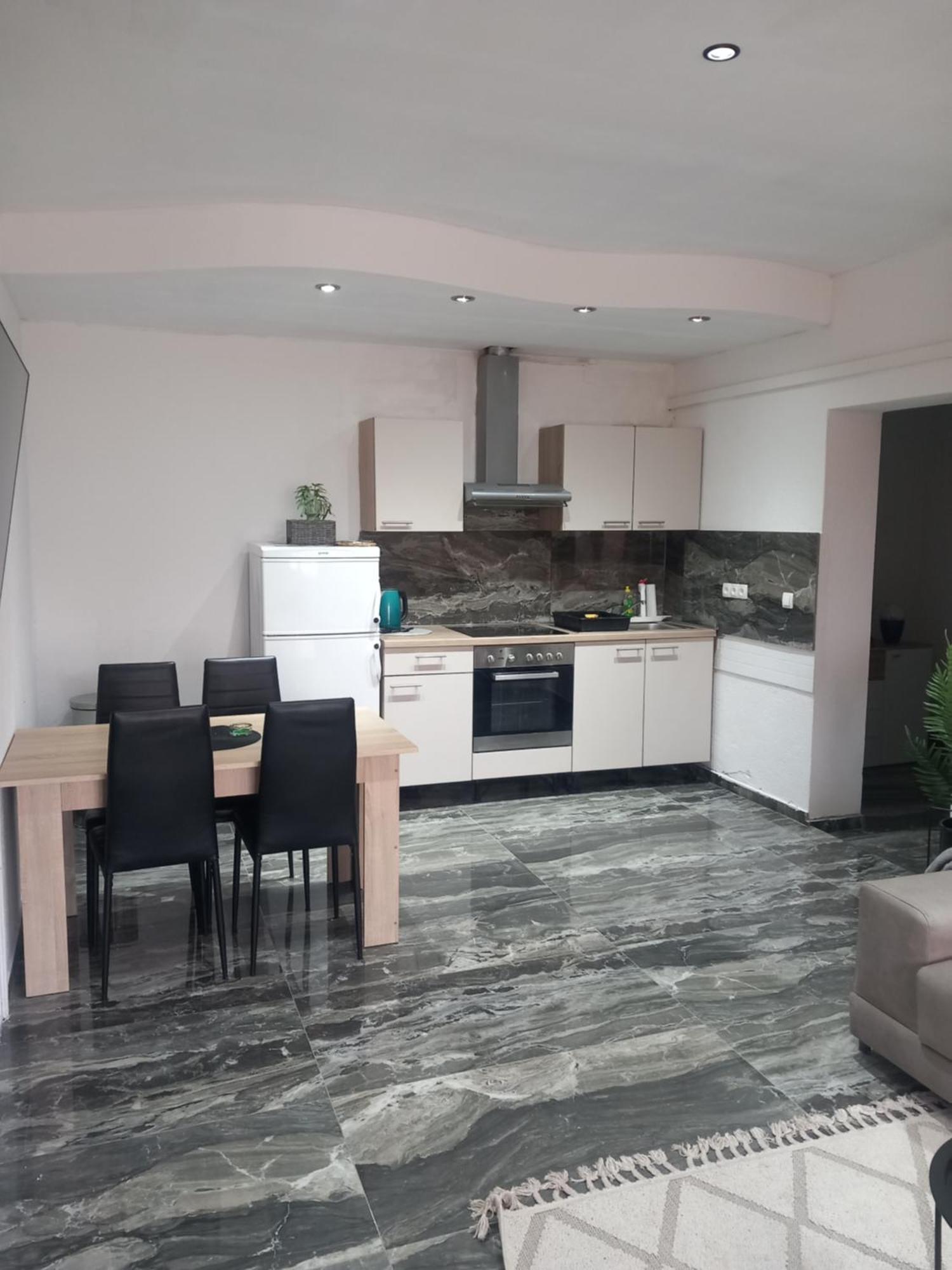 Apartmani Goga Biograd Na Moru Bagian luar foto
