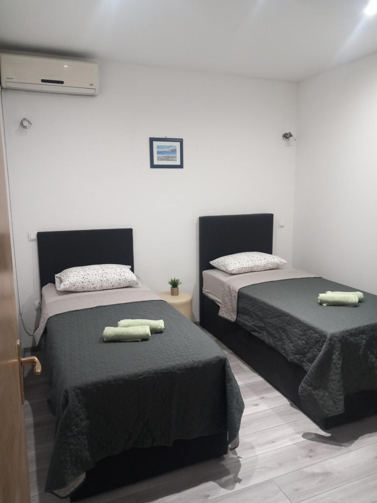Apartmani Goga Biograd Na Moru Bagian luar foto
