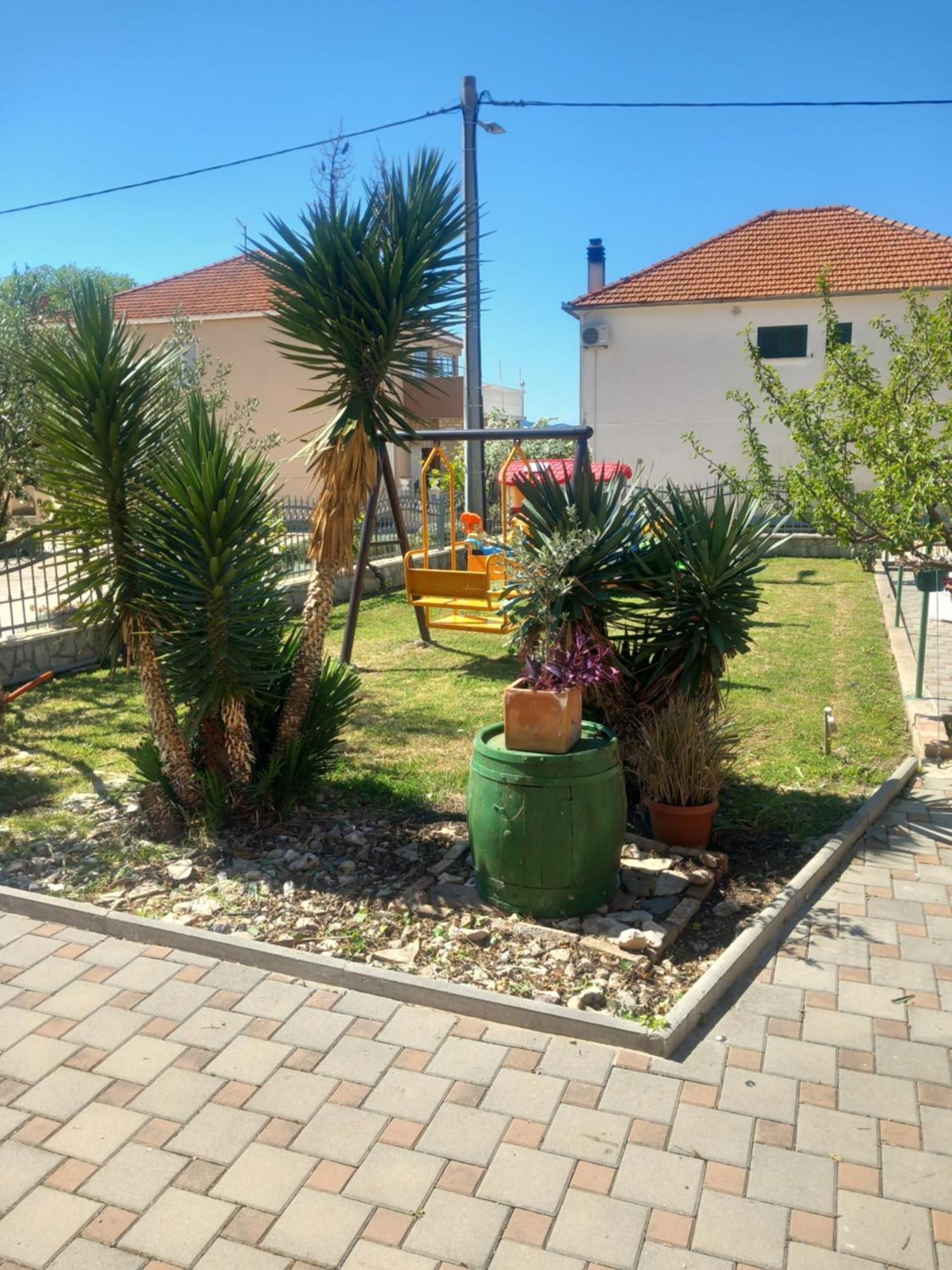 Apartmani Goga Biograd Na Moru Bagian luar foto